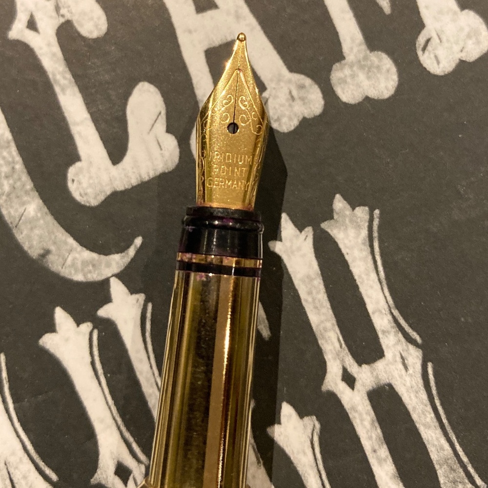 Hand-turned fountain pen
